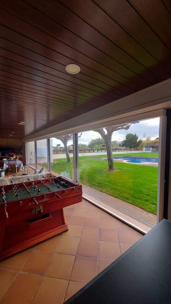 Installation of Aluminum and Interior Glass Galleries