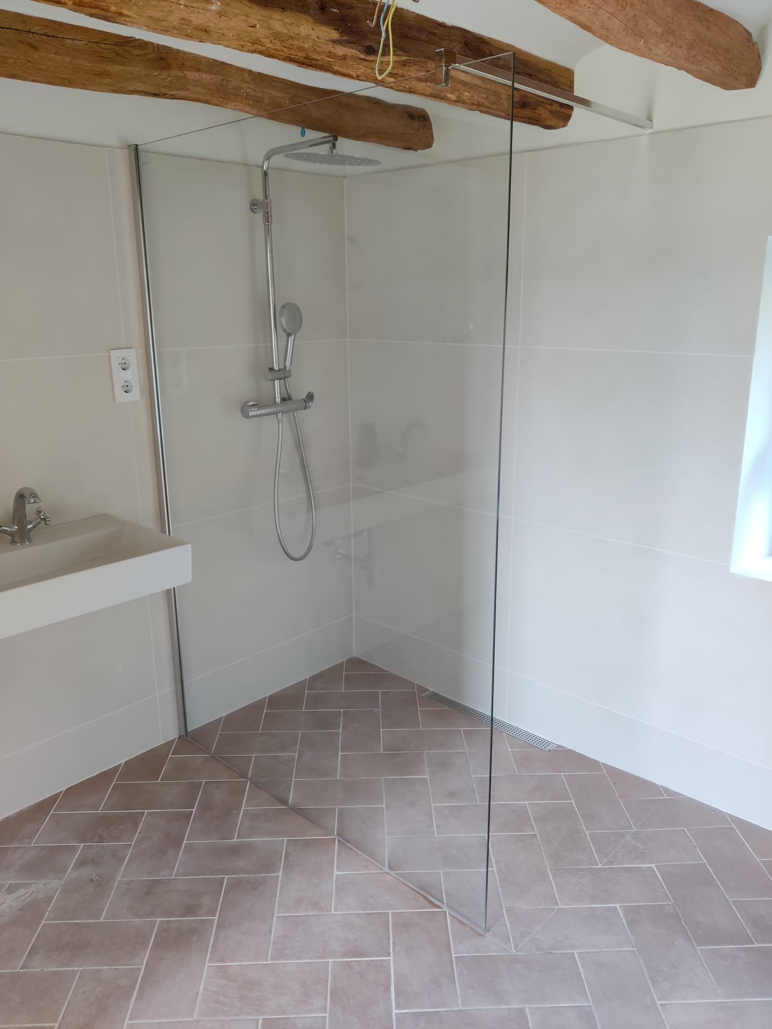 Instal·lació de mampares de bany a mida