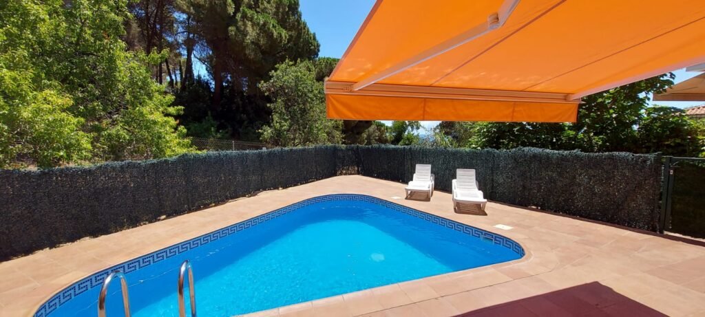 Pergolas And Solar Protection Installation Budget